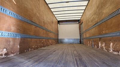 2017 Freightliner M2 106  26 ft BOX TRUCK - Photo 18 - San Jacinto, CA 92583