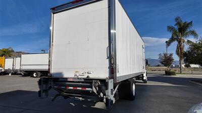 2017 Freightliner M2 106  26 ft BOX TRUCK - Photo 19 - San Jacinto, CA 92583