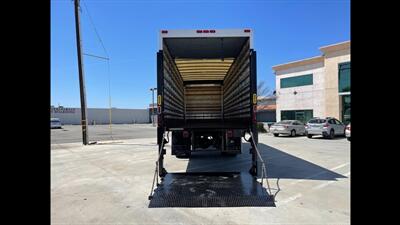 2015 Freightliner M2 106   - Photo 33 - San Jacinto, CA 92583