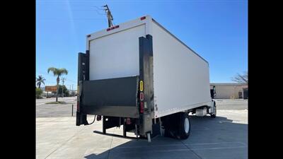 2015 Freightliner M2 106   - Photo 43 - San Jacinto, CA 92583