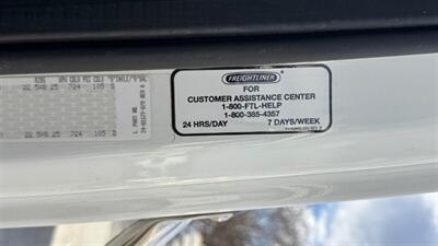 2015 Freightliner M2 CAB AND CHASSIS  HIDRAULIC BRAKES - Photo 16 - San Jacinto, CA 92583