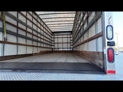 2015 Freightliner M2 Box Truck  26 ft BOX TRUCK - Photo 21 - San Jacinto, CA 92583