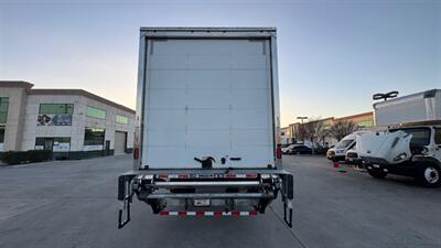 2020 Freightliner M2 106  26 ft BOX TRUCK - Photo 14 - San Jacinto, CA 92583