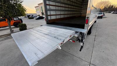 2020 Freightliner M2 106  26 ft BOX TRUCK - Photo 16 - San Jacinto, CA 92583