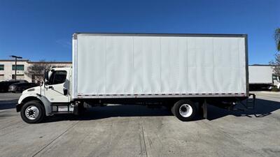 2016 Freightliner M2 106 26 ft BOX TRUCK - Photo 2 - San Jacinto, CA 92583