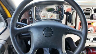 2019 Freightliner M2 106  26FT BOX TRUCK - Photo 4 - San Jacinto, CA 92583