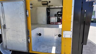 2016 GMC Savana 3500  MECHANICS SERVICE VAN - Photo 16 - San Jacinto, CA 92583