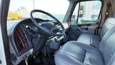 2012 Freightliner M2 106  26 ft BOX TRUCK - Photo 9 - San Jacinto, CA 92583