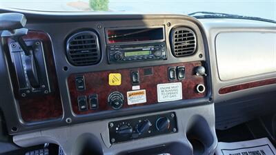 2012 Freightliner M2 106  26 ft BOX TRUCK - Photo 5 - San Jacinto, CA 92583