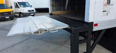 2019 Ford E350 Super Duty Cutaway Cutaway Van 2D  16 FT BOX TRUCK - Photo 18 - San Jacinto, CA 92583