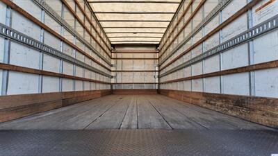 2020 International MV607 106  26 ft BOX TRUCK - Photo 19 - San Jacinto, CA 92583