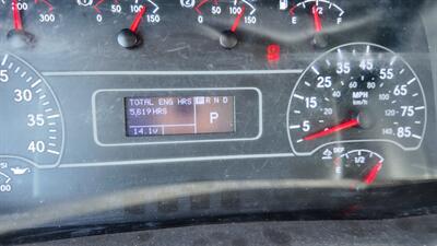 2020 International MV607 106  26 ft BOX TRUCK - Photo 3 - San Jacinto, CA 92583