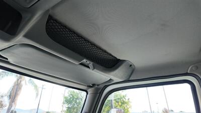 2020 International MV607 106  26 ft BOX TRUCK - Photo 7 - San Jacinto, CA 92583