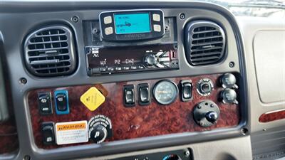 2021 Freightliner M2 106  26 ft BOX TRUCK - Photo 3 - San Jacinto, CA 92583