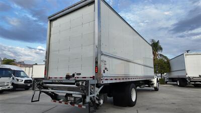 2021 Freightliner M2 106  26 ft BOX TRUCK - Photo 20 - San Jacinto, CA 92583