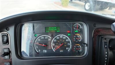 2021 Freightliner M2 106  26 ft BOX TRUCK - Photo 2 - San Jacinto, CA 92583