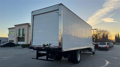 2019 Freightliner M2 106  26 ft REEFER BOX TRUCK - Photo 11 - San Jacinto, CA 92583