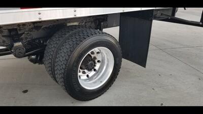 2018 HINO 258 LP 258  Cargo Box - Photo 11 - San Jacinto, CA 92583