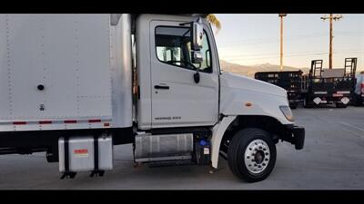 2018 HINO 258 LP 258  Cargo Box - Photo 18 - San Jacinto, CA 92583