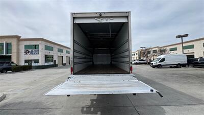 2019 Freightliner M2 106  26 MOVING BOX TRUCK - Photo 17 - San Jacinto, CA 92583