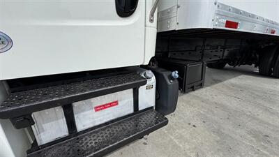 2019 Freightliner M2 106  26 MOVING BOX TRUCK - Photo 10 - San Jacinto, CA 92583