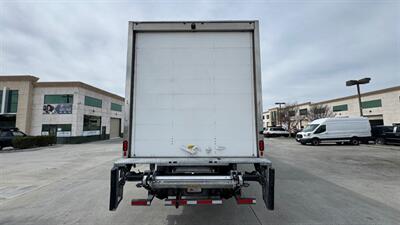 2019 Freightliner M2 106  26 MOVING BOX TRUCK - Photo 15 - San Jacinto, CA 92583