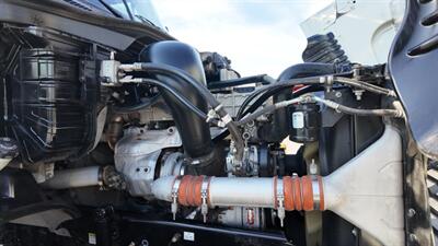 2015 Freightliner CASCADIA CA125DC  12.8L I6 CRDI Diesel - Photo 26 - San Jacinto, CA 92583