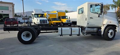 2011 Hino 268 CAB & CHASSIS HYDRAULIC BRAKES - Photo 18 - San Jacinto, CA 92583