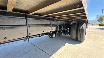 2019 Freightliner M2 106 28 ft BOX TRUCK - Photo 18 - San Jacinto, CA 92583