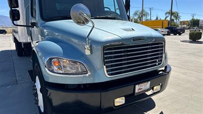 2019 Freightliner M2 106 28 ft BOX TRUCK - Photo 27 - San Jacinto, CA 92583