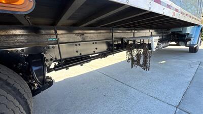 2019 Freightliner M2 106 28 ft BOX TRUCK - Photo 24 - San Jacinto, CA 92583