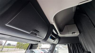 2020 Freightliner NEW CASCADIA  126 " BBC - Photo 8 - San Jacinto, CA 92583