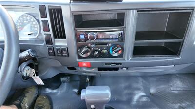 2017 Isuzu NPRXD 20 FT  BOX TRUCK - Photo 8 - San Jacinto, CA 92583