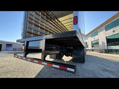 2016 Freightliner M2 106  Cargo Box - Photo 21 - San Jacinto, CA 92583