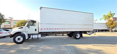 2019 International 4300 SBA 4X2 26FT BOX TRUCK - Photo 15 - San Jacinto, CA 92583