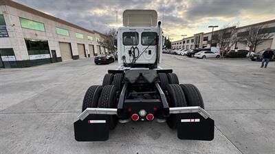 2012 Freightliner CASCADIA Semi-Trailer Truck  DAY CAB - Photo 15 - San Jacinto, CA 92583