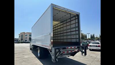 2016 Freightliner M2 106   - Photo 12 - San Jacinto, CA 92583