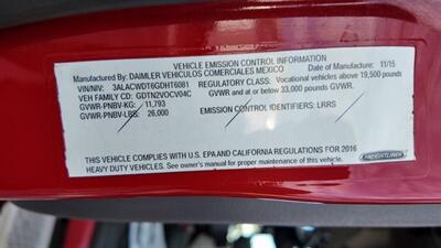 2016 Freightliner M2 106  26 ft BOX L X 94W X 107H - Photo 17 - San Jacinto, CA 92583