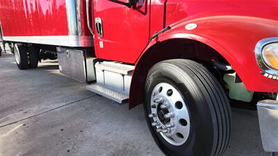 2016 Freightliner M2 106  26 ft BOX L X 94W X 107H - Photo 33 - San Jacinto, CA 92583