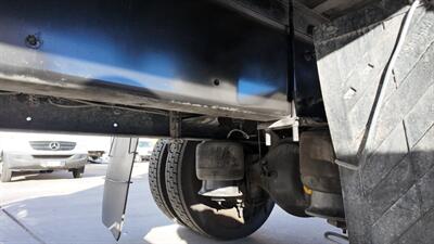 2016 Freightliner M2 106  26 ft BOX L X 94W X 107H - Photo 30 - San Jacinto, CA 92583