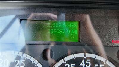 2016 Freightliner M2 106  26 ft BOX L X 94W X 107H - Photo 4 - San Jacinto, CA 92583