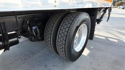 2016 Freightliner M2 106  26 ft BOX L X 94W X 107H - Photo 23 - San Jacinto, CA 92583