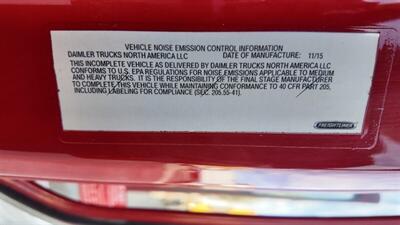 2016 Freightliner M2 106  26 ft BOX L X 94W X 107H - Photo 16 - San Jacinto, CA 92583