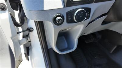 2019 Ford Transit 250  REEFER - Photo 10 - San Jacinto, CA 92583