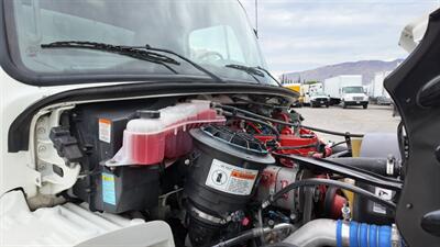 2018 Freightliner M2 106  26 ft BOX TRUCK - Photo 30 - San Jacinto, CA 92583
