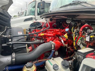 2018 Freightliner M2 106  26 ft BOX TRUCK - Photo 4 - San Jacinto, CA 92583