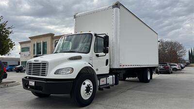 2019 Freightliner M2 106  26 ft BOX TRUCK