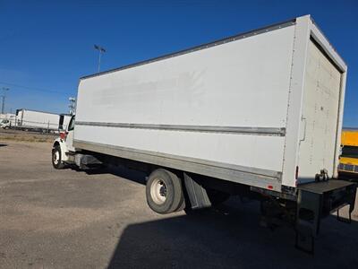 2019 Freightliner M2 106  26 ft BOX TRUCK - Photo 2 - San Jacinto, CA 92583