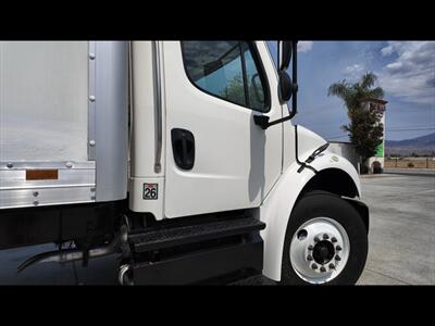 2013 Freightliner M2 106  BOX TRUCK MANUAL TRANSMISSION - Photo 25 - San Jacinto, CA 92583