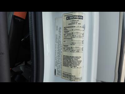 2013 Freightliner M2 106  BOX TRUCK MANUAL TRANSMISSION - Photo 12 - San Jacinto, CA 92583